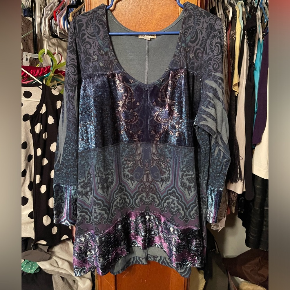 Multi colored top
